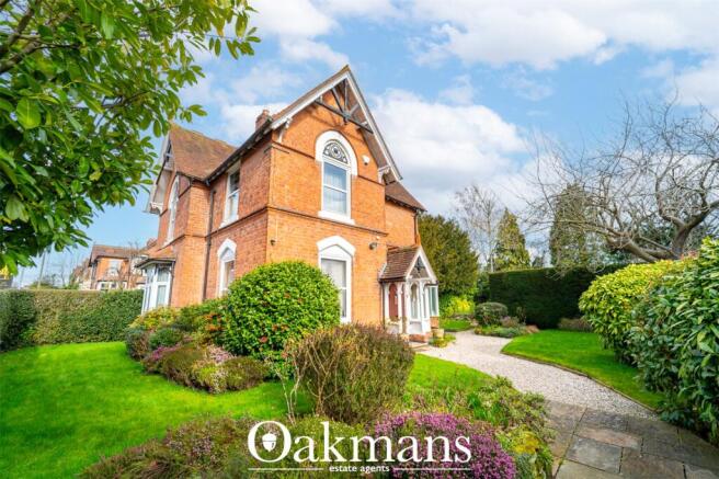 3 bed property, in Stourbridge Road, £549,950