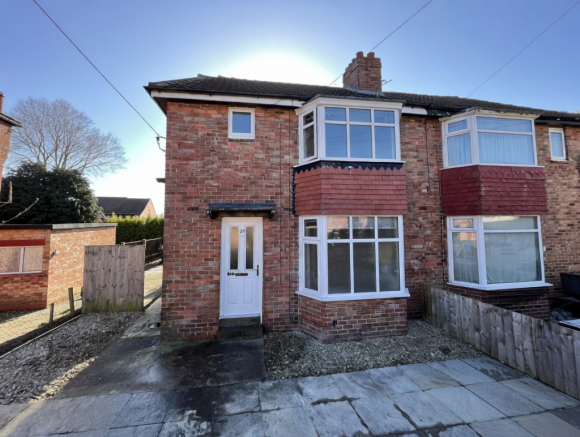 3 bed property, in Sutton Avenue, £190,000