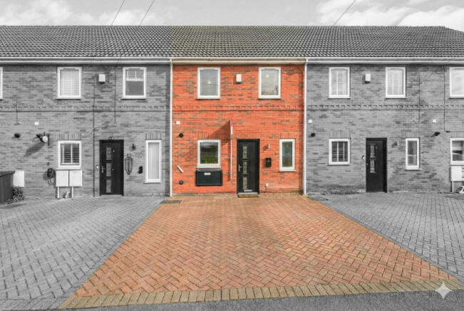 3 bed property, in Pickle Grove, £160,000