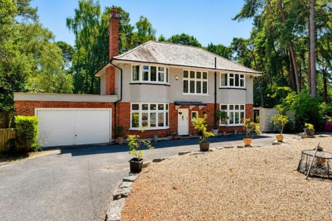4 bed property, in Western Road, £2,350,000