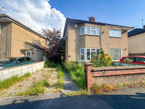 2 bed property, in Rodway Road, £220,000