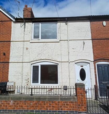3 bed property, in Cambridge Street, £90,000