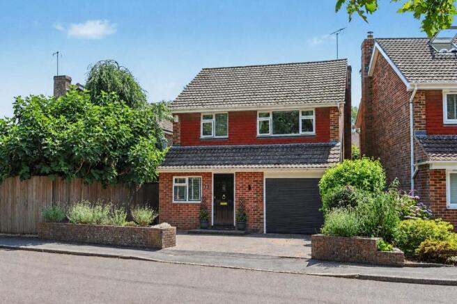 3 bed property, in Croxton Lane, £600,000
