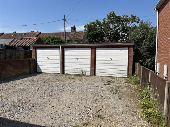 Land, in Prospect Place, £100,000