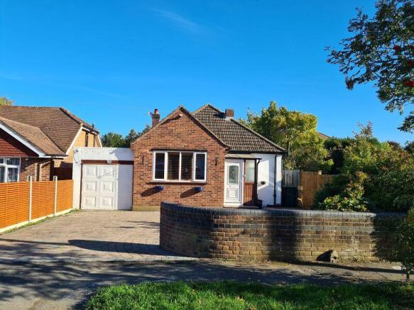2 bed property, in Cannon Grove, £575,000