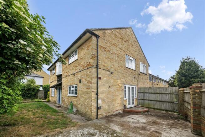 3 bed property, in Providence Lane, £499,995
