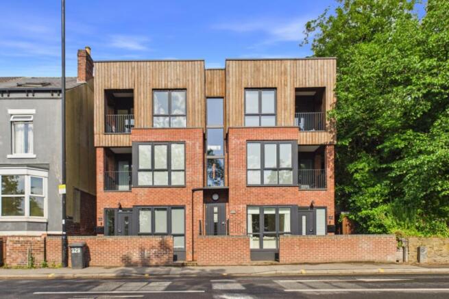 1 bed property, in Meersbrook Apartments, £160,000