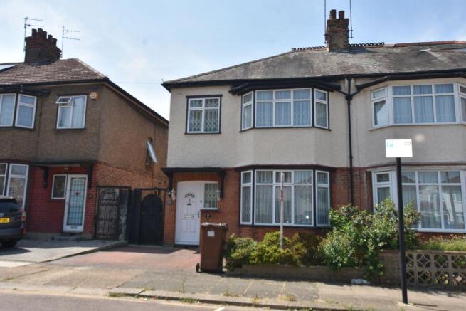 3 bed property, in Durham Road, £650,000