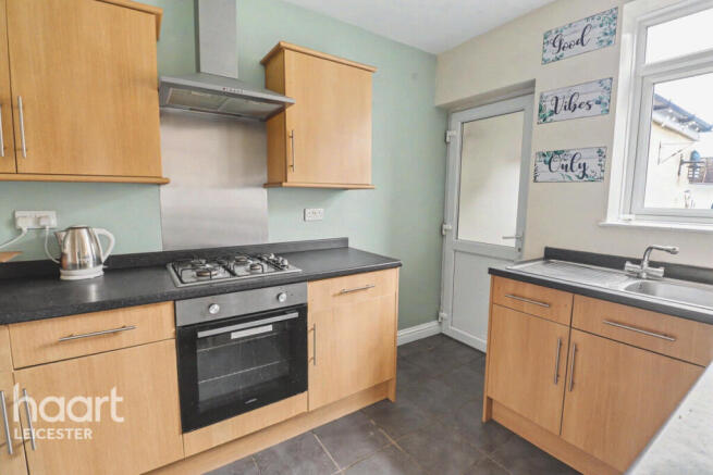 3 bed property, in Bendbow Rise, £230,000