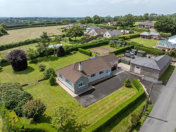 3 bed property, in Derriton, £595,000