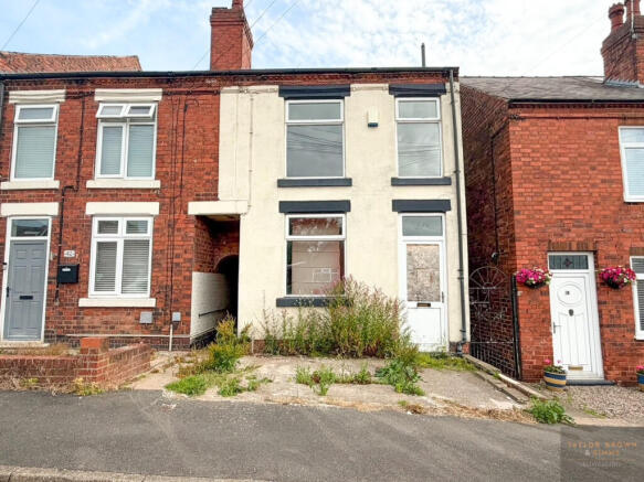 3 bed property, in Brook Street, £80,000