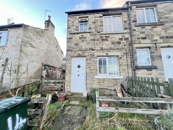 2 bed property, in Grant Street, £79,950