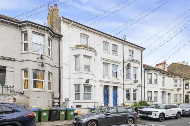 2 bed property, in Meeching Road, £169,950