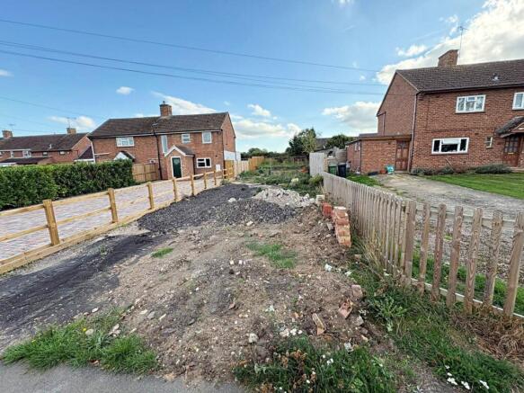 4 bed property, in Next To 26, £127,500