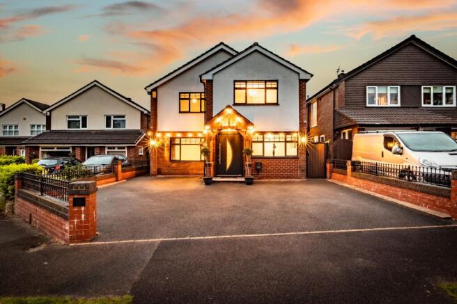 4 bed property, in Old Wool Lane, £735,000