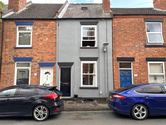 3 bed property, in William Street, £160,000