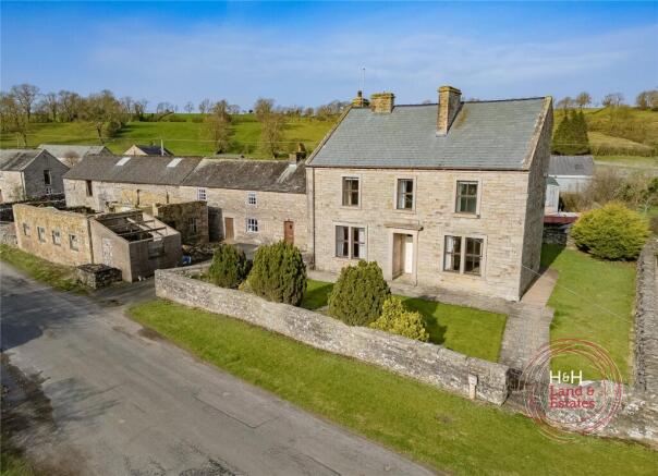 4 bed property, in Elm Tree, £425,000
