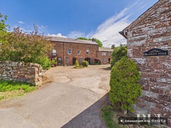 11 bed property, in Ousby, £825,000