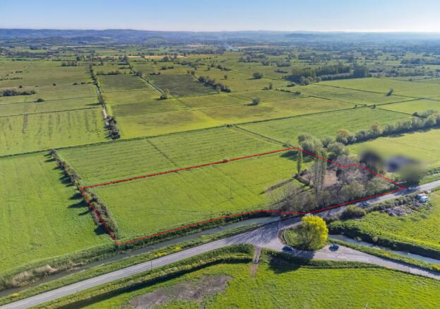 Land, in Cold Harbour Farm, £130,000