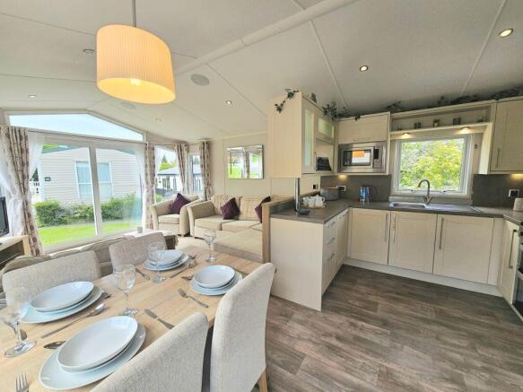 2 bed property, in Brynteg Country And Leisure Retreat – Wales, £69,995