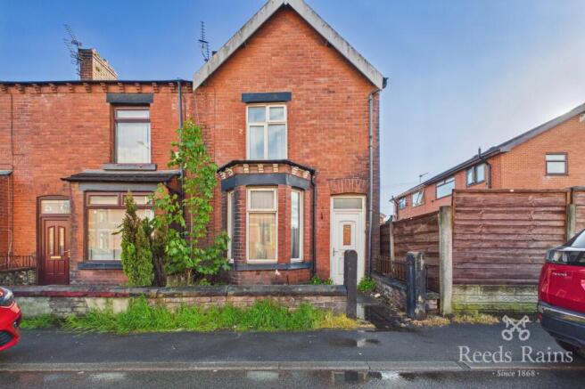 3 bed property, in Warrington Road, £54,000