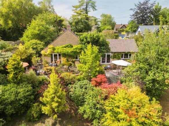 2 bed property, in Millditch, £650,000