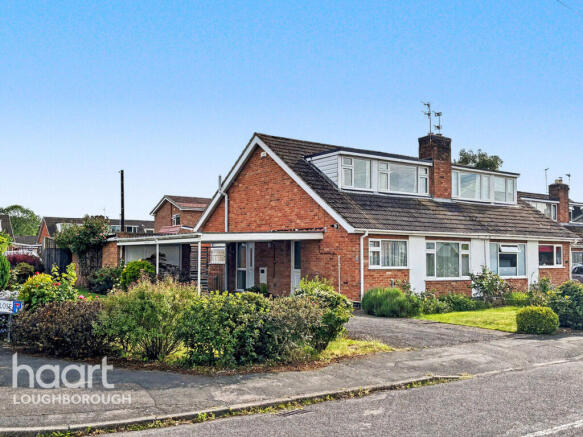 3 bed property, in Exmoor Close, £235,000