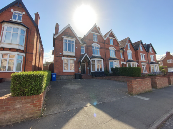 10 bed property, in Oxford Road, £875,000