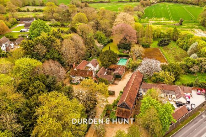 6 bed property, in Sheering Drive, £2,500,000