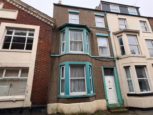 5 bed property, in Elders Street, £139,000