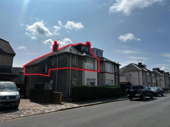3 bed property, in Roxburgh Street, £39,000