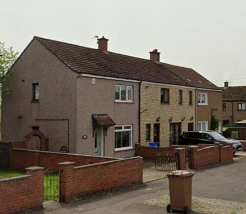 2 bed property, in Lochleven Terrace, £80,000