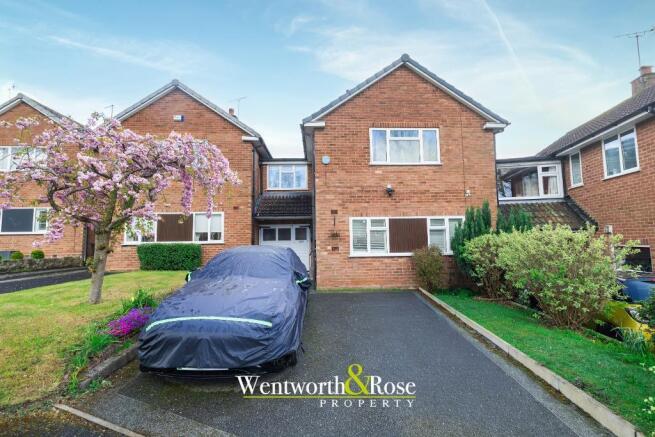3 bed property, in Black Haynes Road, £310,000