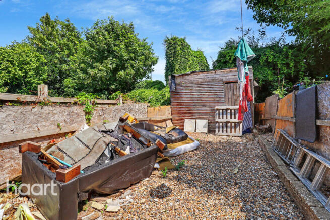 3 bed property, in Curzon Road, £250,000