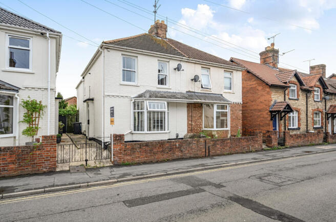 3 bed property, in Ermin Street, £350,000