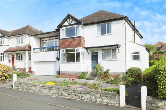 4 bed property, in Dobcroft Close, £575,000
