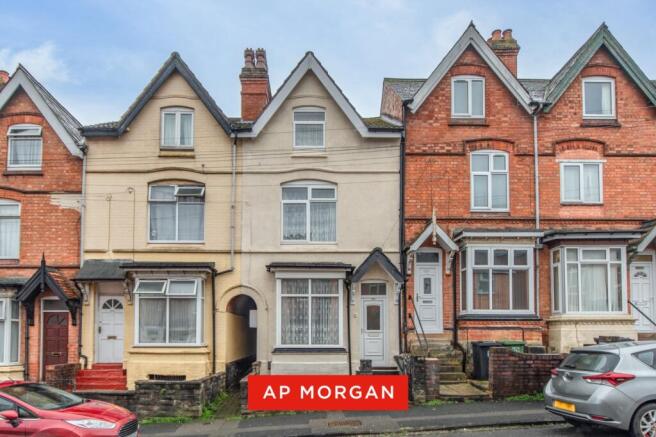 3 bed property, in Oakly Road, £190,000