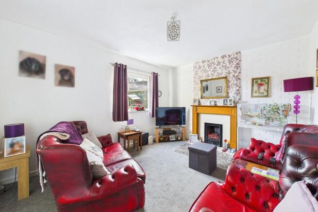 3 bed property, in Broad Oak Lane, £170,000