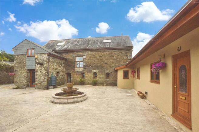 3 bed property, in Trerulefoot, £500,000