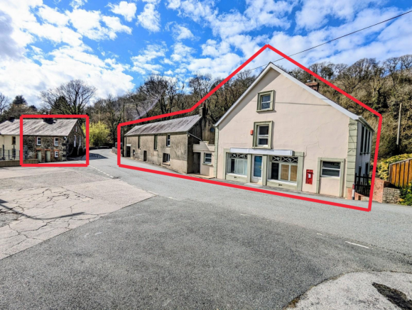 4 bed property, in Talog, £149,000