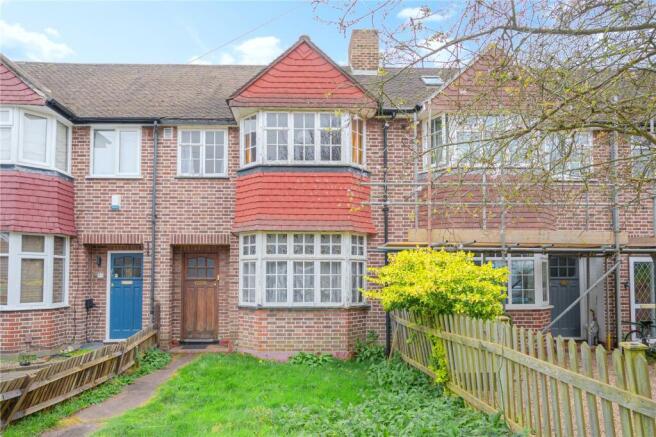 3 bed property, in Selkirk Road, £550,000