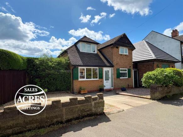 3 bed property, in Highbridge Road, £550,000