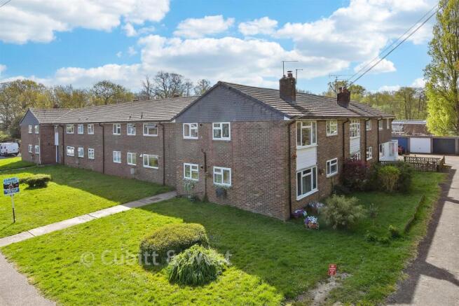 2 bed property, in Herington Road, £150,000