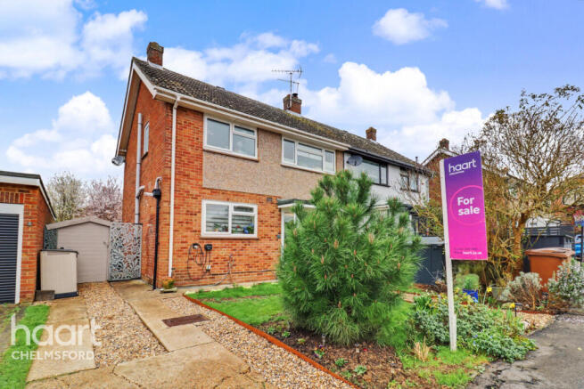 3 bed property, in Hulton Close, £425,000