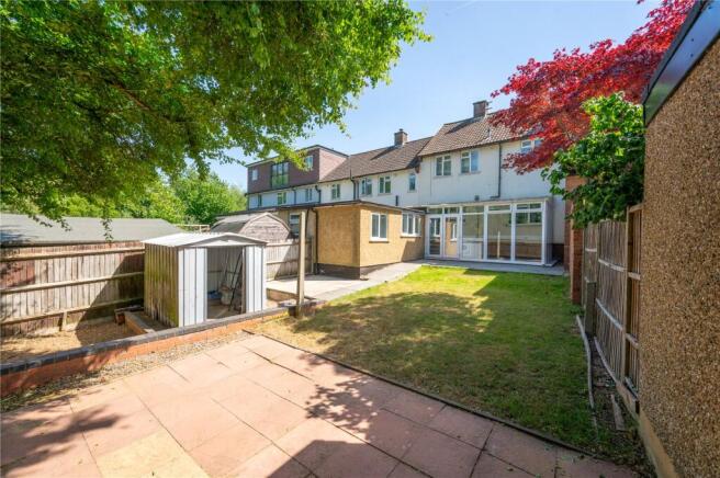 3 bed property, in Pemberton Close, £600,000