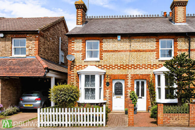 2 bed property, in Whitley Road, £385,000