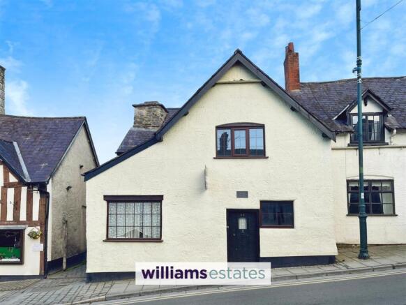 3 bed property, in Clwyd Street, £150,000
