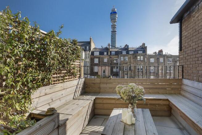 2 bed property, in Warren Street, £1,800,000