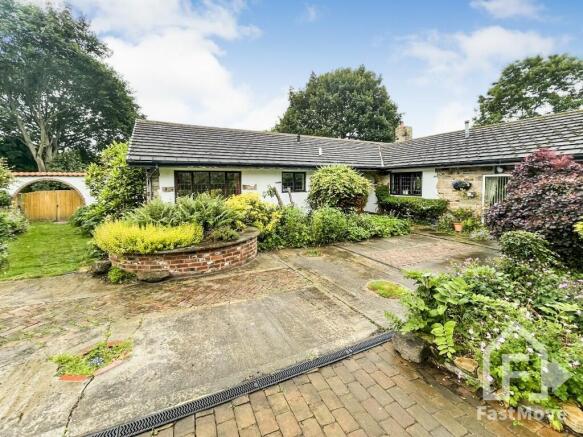 3 bed property, in Top Orchard, £499,950