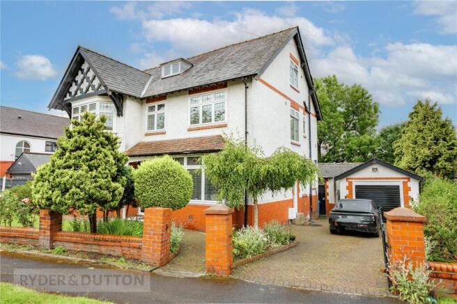 5 bed property, in Middlegate, £750,000